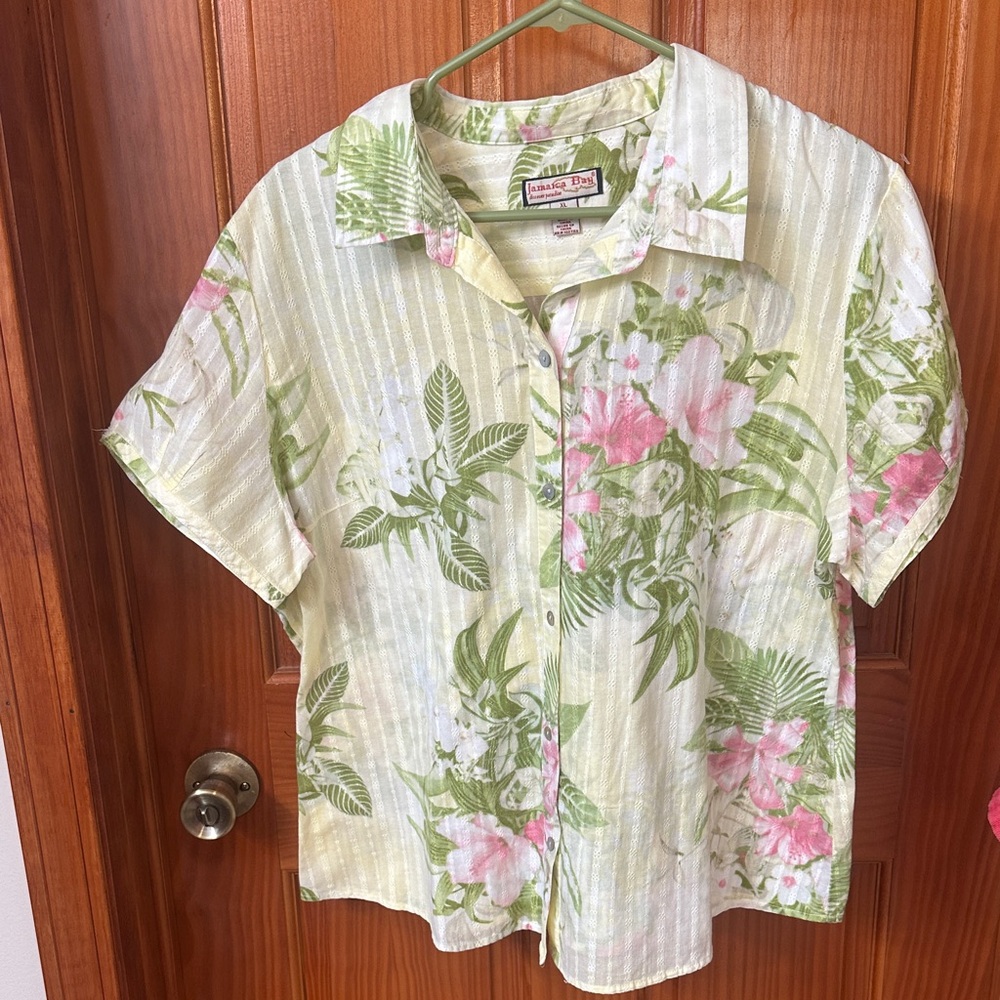 Jamaica Bay Floral Hawaiian Button-Up Shirt size XL